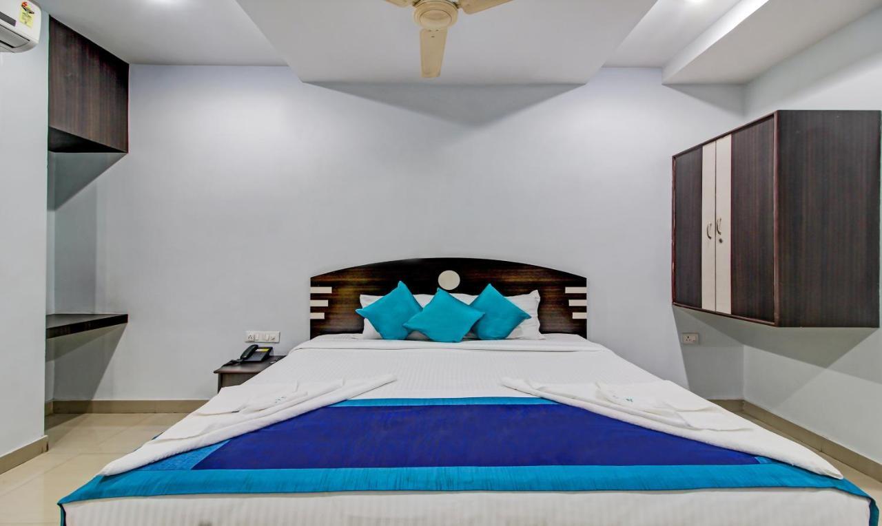 Hotel S Y N Residency Гайдарабад Екстер'єр фото